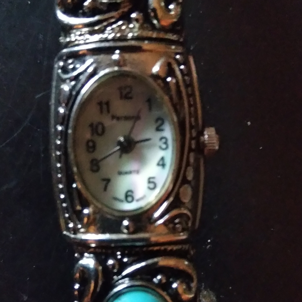 Watch - Picture 2 of 6